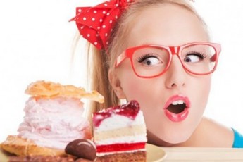 ТОП-3 корисні поради, як правильно їсти солодощі на дієті