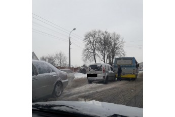 У Луцьку трапилась ДТП за участю маршрутки