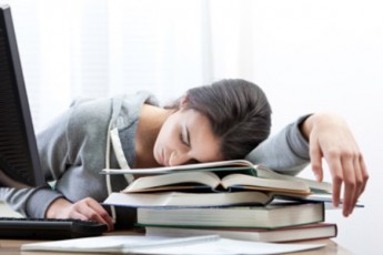 Розповіли про 10 причин постійної втоми