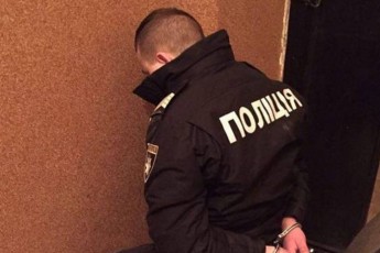 Поліцейські 9 годин катували чоловіка на Дніпропетровщині
