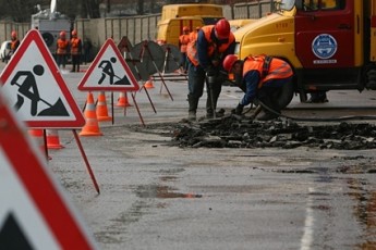 Експерт повідомив, коли в Україні будуть якісні дороги