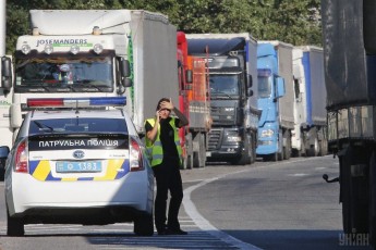 Новий антирекорд в Україні: вантажівка перевозила 202 тонни вантажу