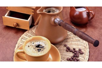 ТОП-5 способів зробити ранкову каву кориснішою