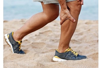Як швидко зупинити судоми ніг: ефективні поради лікарів