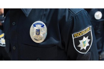 Бурштинокопачі, які перекрили міжнародну трасу, побили поліцейських на Рівненщині
