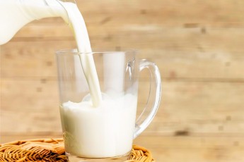 7 найпоширеніших міфів про молоко