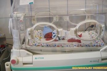 Волинська обласна дитяча лікарня отримає нову техніку для новонароджених