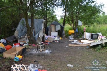 Озброєний напад на табір ромів: поліція озвучила шокуючі подробиці