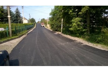 У селах на Волині активно ремонтують дорогу