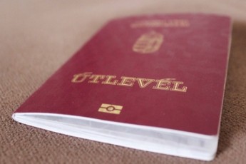 Українець намагався перетнути кордон з угорським паспортом