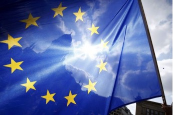 Скільки українців довіряють Євросоюзу – опитування