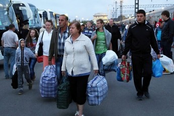 Повідомили, яку зарплату отримують українські заробітчани у Польщі