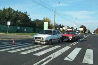 У Луцьку на Рівненській зіштовхнулися два авто