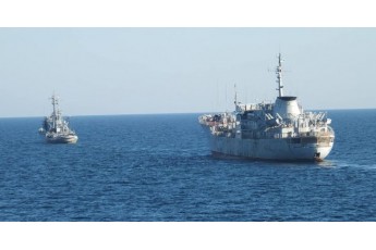 Українські кораблі зайшли у Керченську протоку