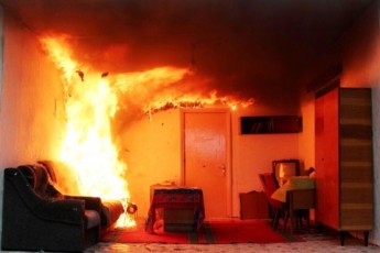 У Луцьку у власній квартирі живцем згорів чоловік
