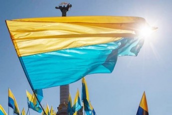 Українці більше довіряють 