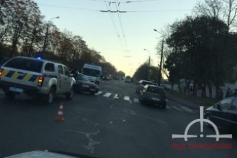 Головні новини 12 жовтня: у Луцьку водій збив пенсіонерку на пішохідному переході; у Луцьку затримали чоловіка, який вбив власну дружину; у Луцьку…