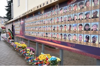 Лучани вшанували пам'ять загиблих у антитерористичній операції на сході України (фото)