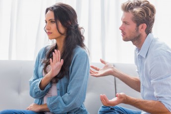 Чому нещасливі пари не розлучаються: пояснення психологів