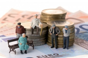 На скільки в Україні зросте мінімальна пенсія