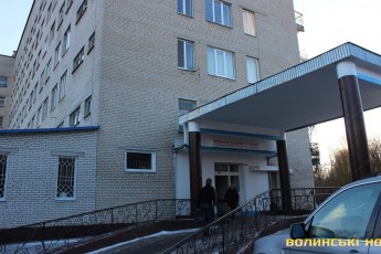 За два дні у Луцьку понад 30 людей потрапили до лікарні з переломами