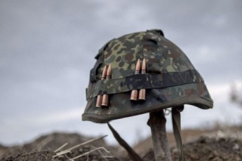 В зоні ООС поранили двох українських військових