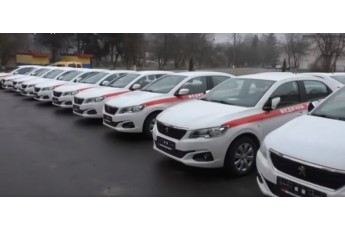 До Луцька привезли 23 машини для невідкладної медичної допомоги