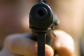 Батько підстрелив свого сина з пістолета на Запоріжжі