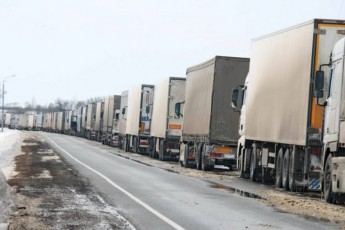 Польща надала Україні додаткові дозволи на автоперевезення