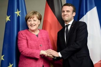 Меркель і Макрон вимагають від РФ негайно звільнити українських моряків
