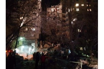 Вибух житлового будинку в Росії: півсотні людей під завалами, є загиблі (відео)
