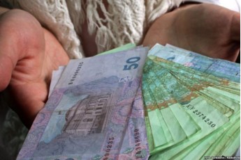 На скільки зростуть зарплати в Україні у 2019 році: деталі у цифрах