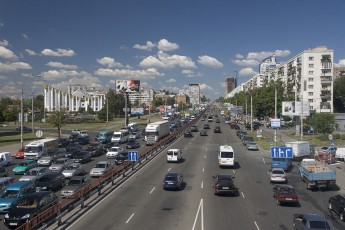 На якому автомобілі вигідніше їздити в Україні