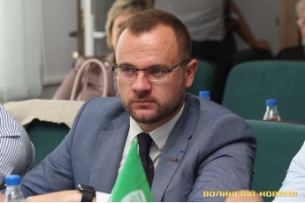 Поліщук: Луцькрада вимагає від ВРУ прийняття закону про імпічмент президента до 1-го туру виборів