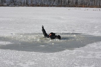 На Волині рибалка провалився під лід