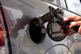 Українські автовласники масово переробляють свої машини під газ