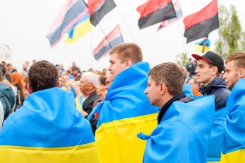 Українці є світовими лідерами за рівнем недовіри владі