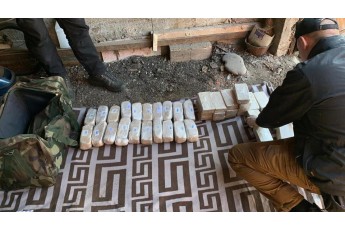 СБУ вилучила 120 кг наркотиків на 10 млн доларів у одній квартирі на Закарпатті