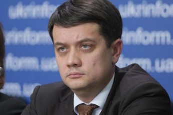 У Зеленського повідомили про відсутність коаліції і крайній термін розпуску Верховної Ради