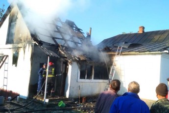 На Волині згорів житловий будинок – пожежники ліквідували вогонь