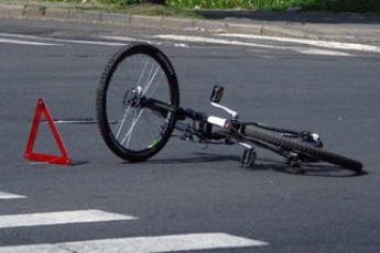 У Луцьку іномарка збила велосипедиста