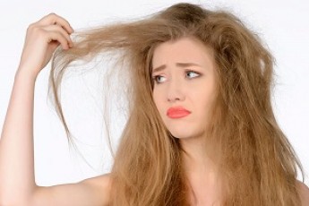 Красиве і слухняне: правила догляду за волоссям влітку