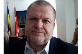 Через особистий конфлікт: екс-очільник Волинської митниці незаконно стежив за підлеглим і його сім'єю