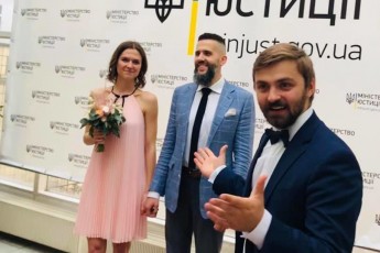 Очільник новоствореної митниці Нефьодов одружився за добу (фото)