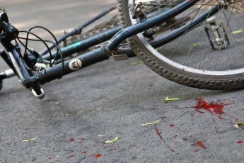 Неподалік від Луцька автомобіль на смерть збив велосипедиста