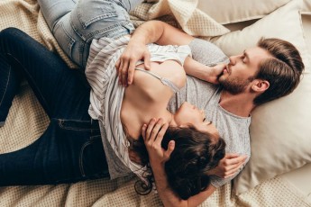 Лікар назвала 5 пунктів, які допомагають зрозуміти, що сексуальний партнер вам не підходить