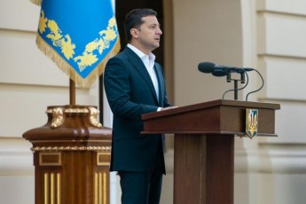 Зеленський заявив про домовленість розведення військ та 