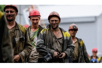 Волинські шахтарі оголосили страйк і відмовилися спускатися в копальні