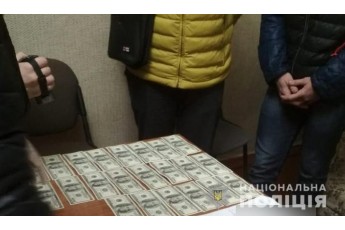 У Луцьку зловмисники вимагали у фермера 7 тисяч доларів (фото)