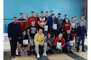 У Луцьку відбулися змагання з важкої атлетики серед юніорів